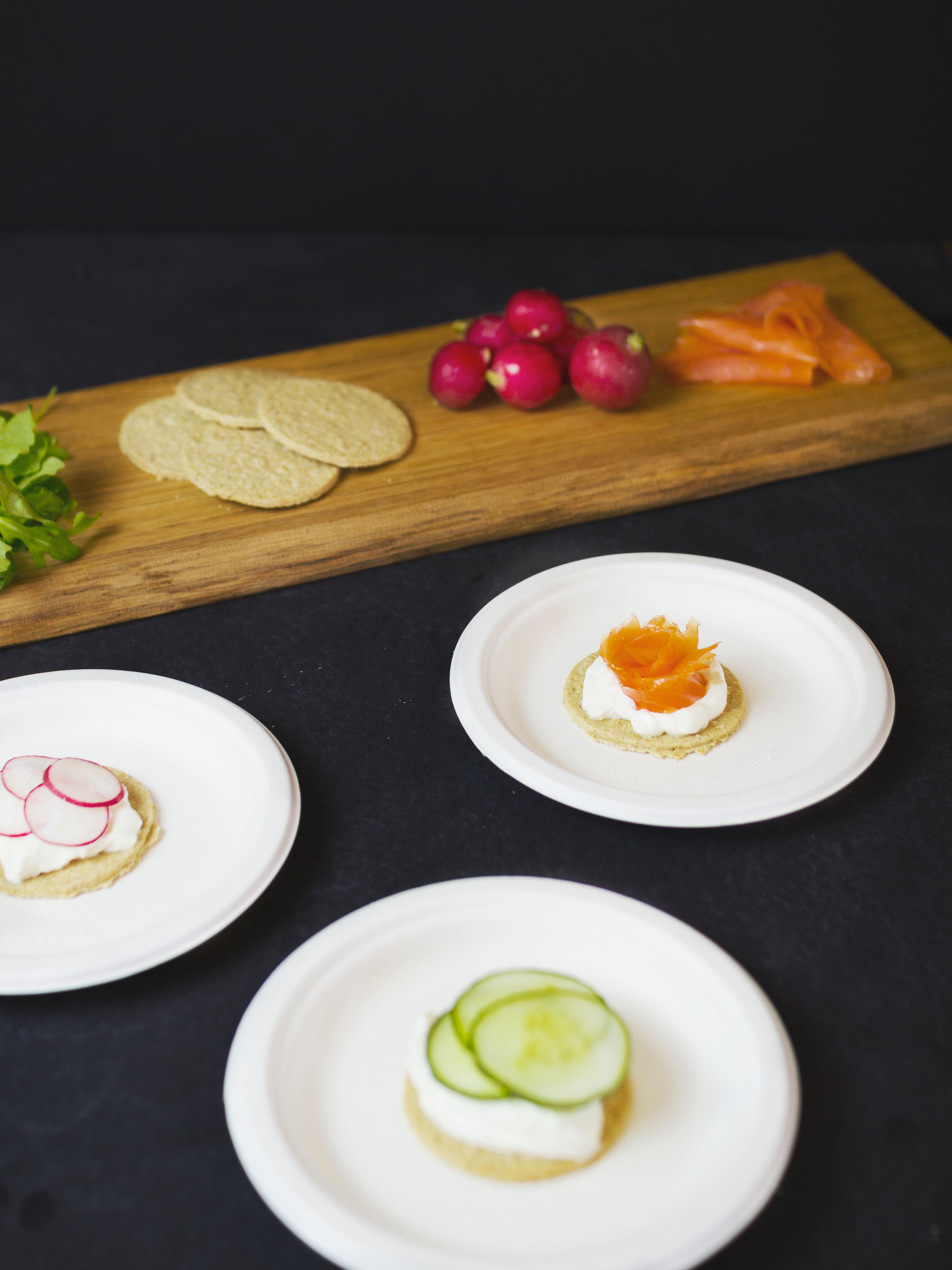 Vegware Compostable Bagasse Plates 